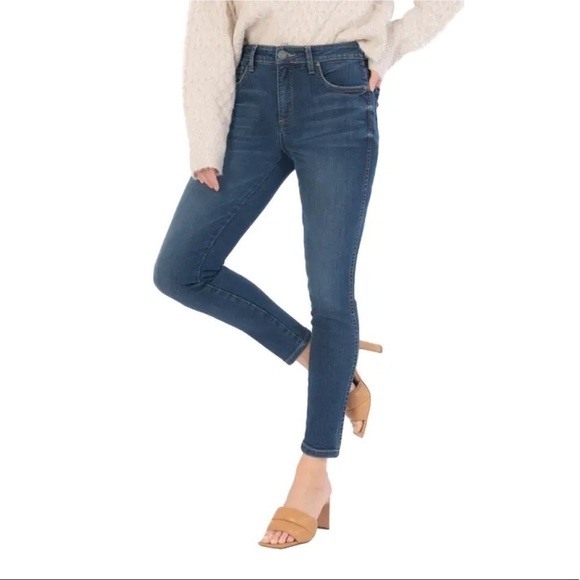 Kensie Blue Ankle Fray Skinny Jeans - Picture 1 of 7